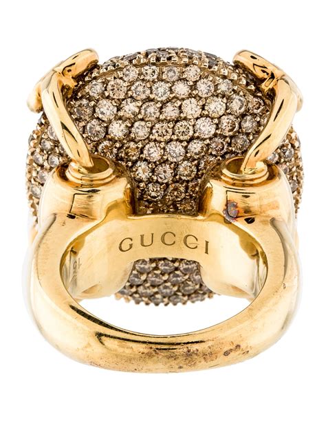 gucci ring with diamonds